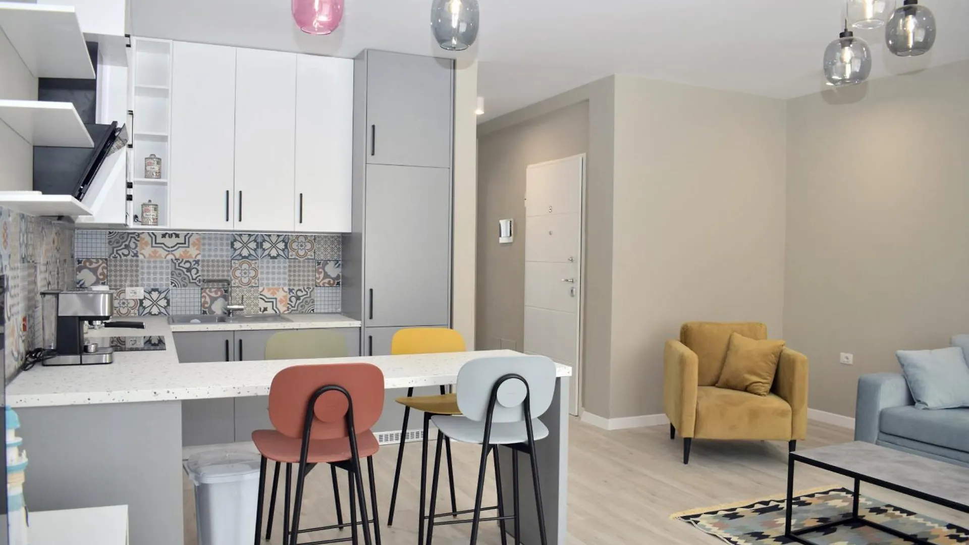 White Moon Apartments Plazhi San Pietro 0*,  Albania