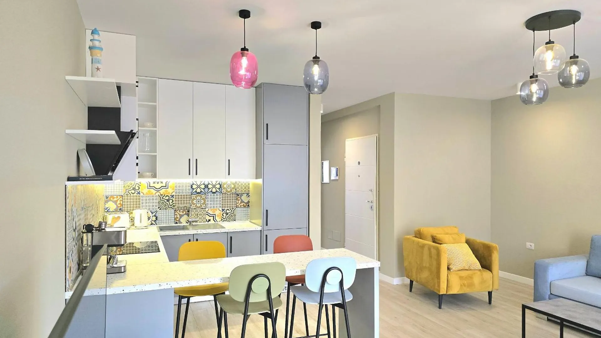 White Moon Apartments Plazhi San Pietro