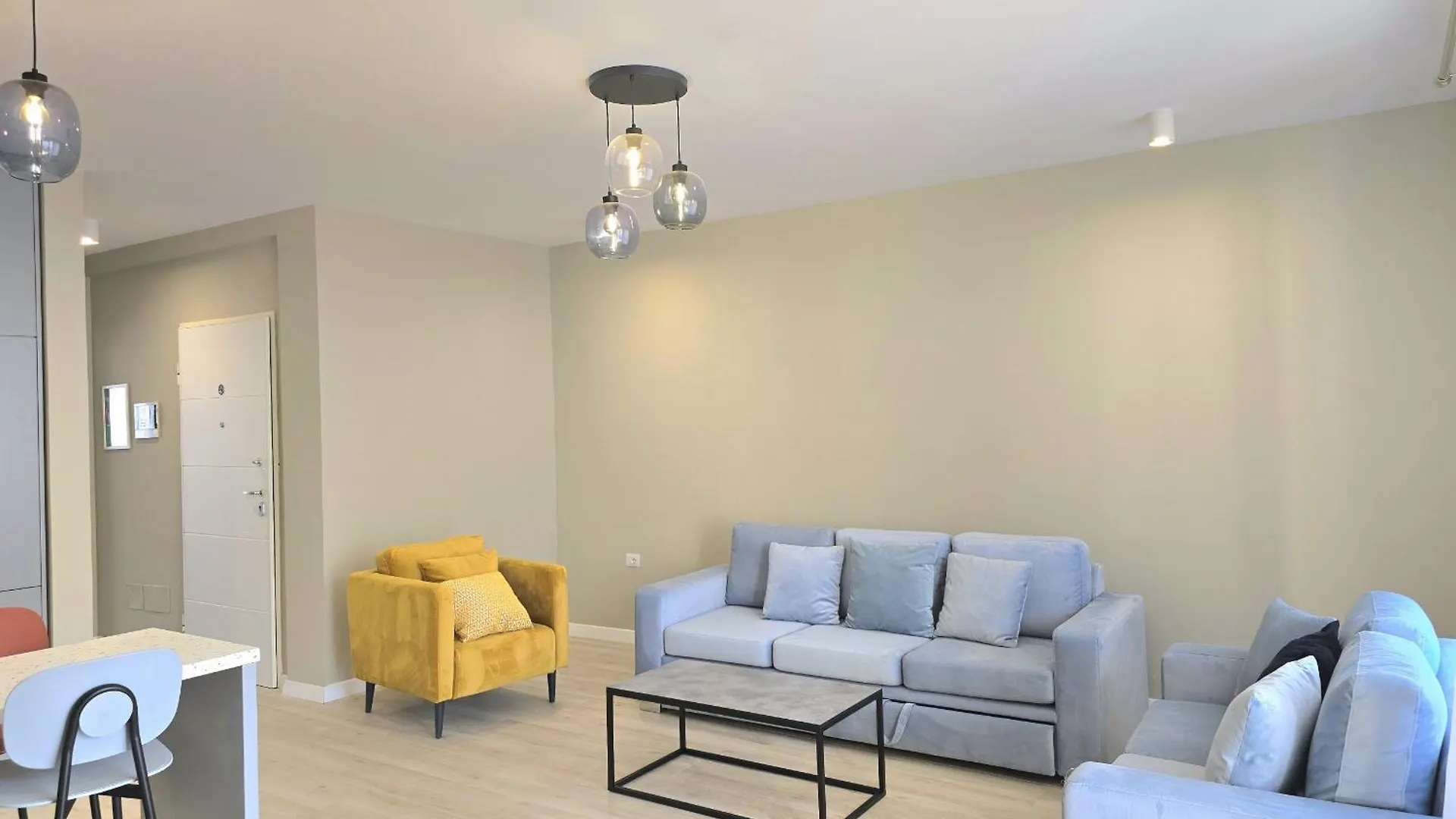 White Moon Apartments Plazhi San Pietro