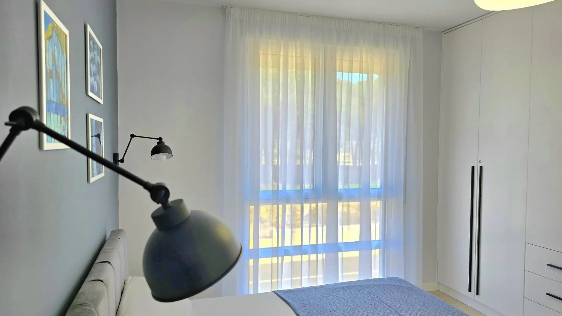 White Moon Apartments Plazhi San Pietro